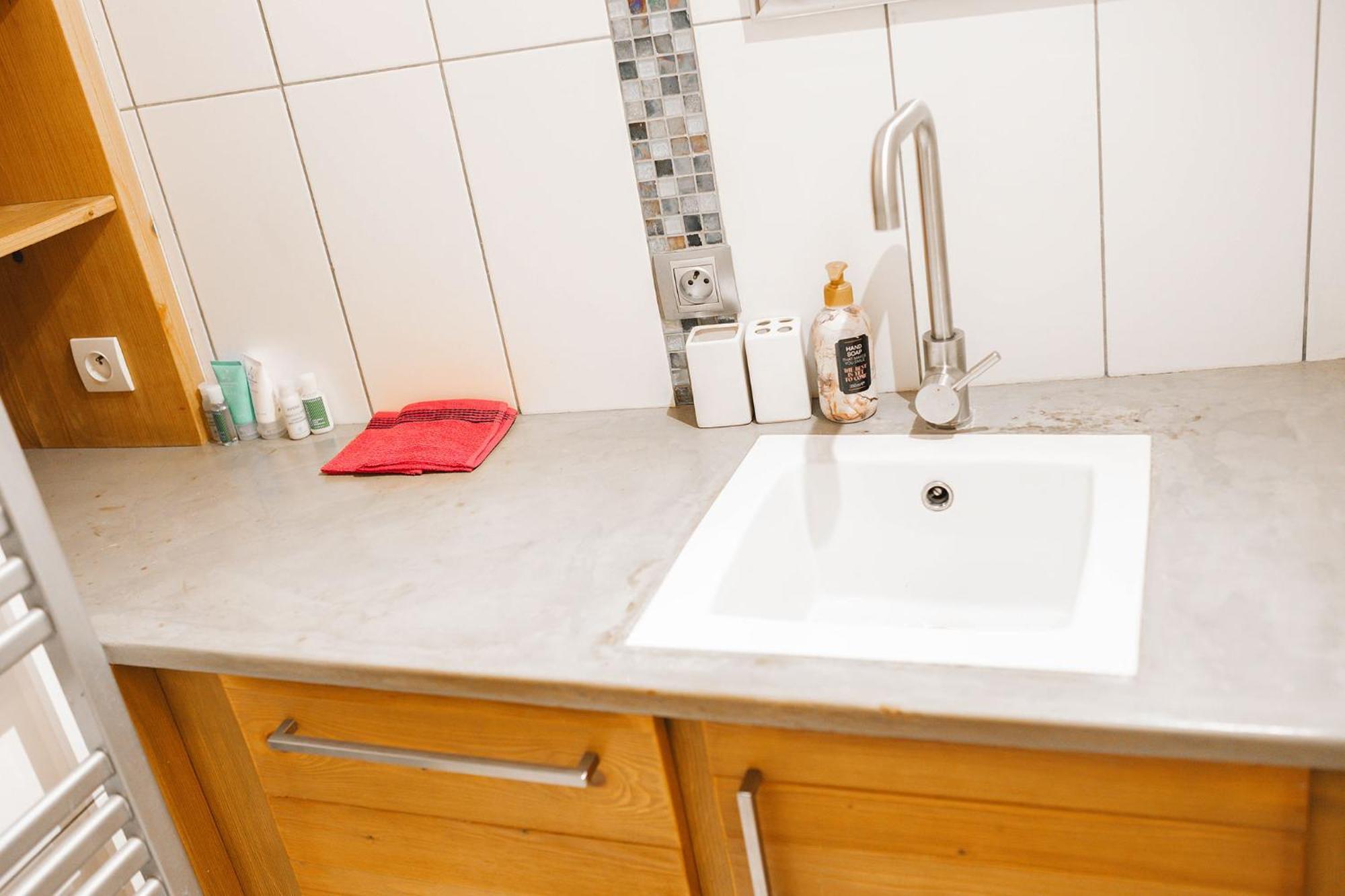 Le Cosy Du Gal, A 2 Pas Du Palais Des Papes Parking Gratuit Securise Apartment Avignon Exterior photo